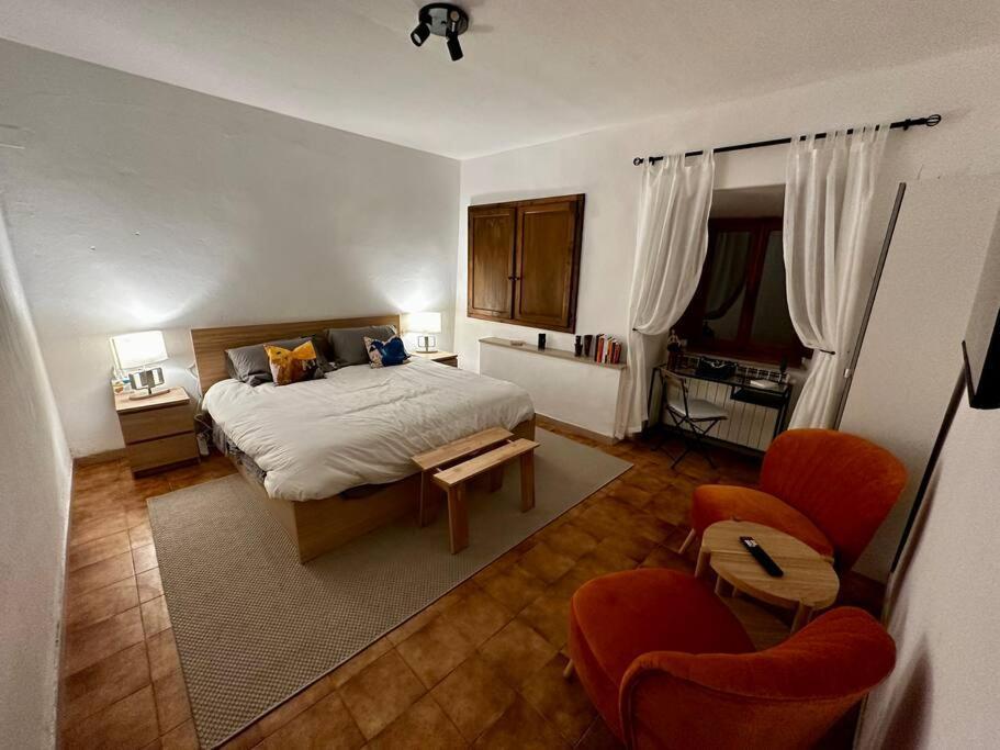Lovely 2 Bedroom In San Gimignano Historic Center Buitenkant foto