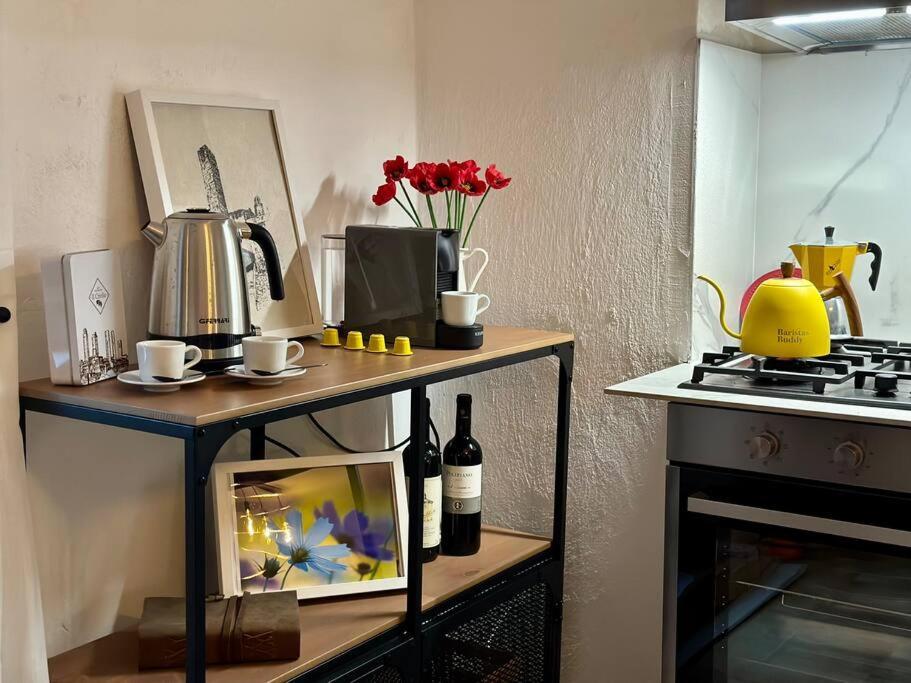 Lovely 2 Bedroom In San Gimignano Historic Center Buitenkant foto